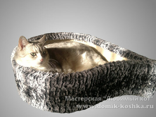 Лежанка для кошек